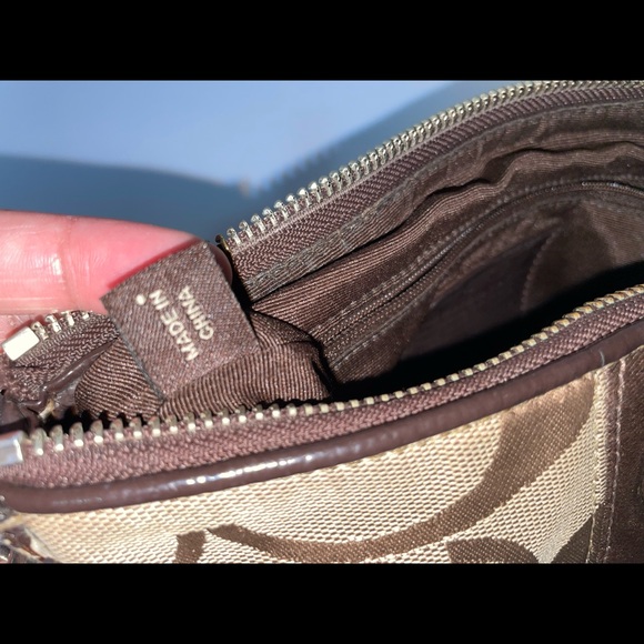 🌸 COACH handbag🌸 - Picture 12 of 16